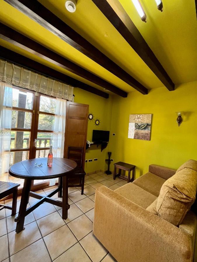 Apartamentos Turisticos Paseo De La Alameda Villaviciosa (Asturias) Exterior foto