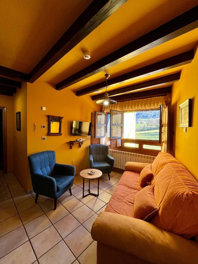 Apartamentos Turisticos Paseo De La Alameda Villaviciosa (Asturias) Exterior foto